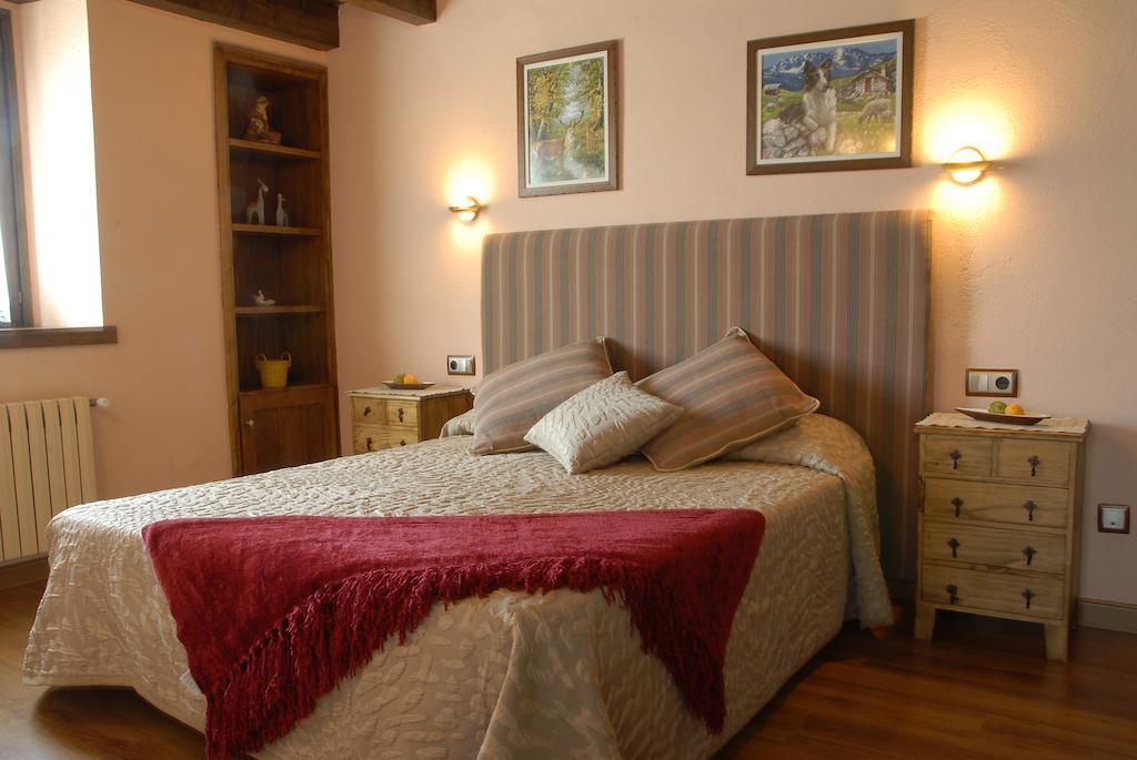 Mas Mallol Puigcerdà Zimmer foto