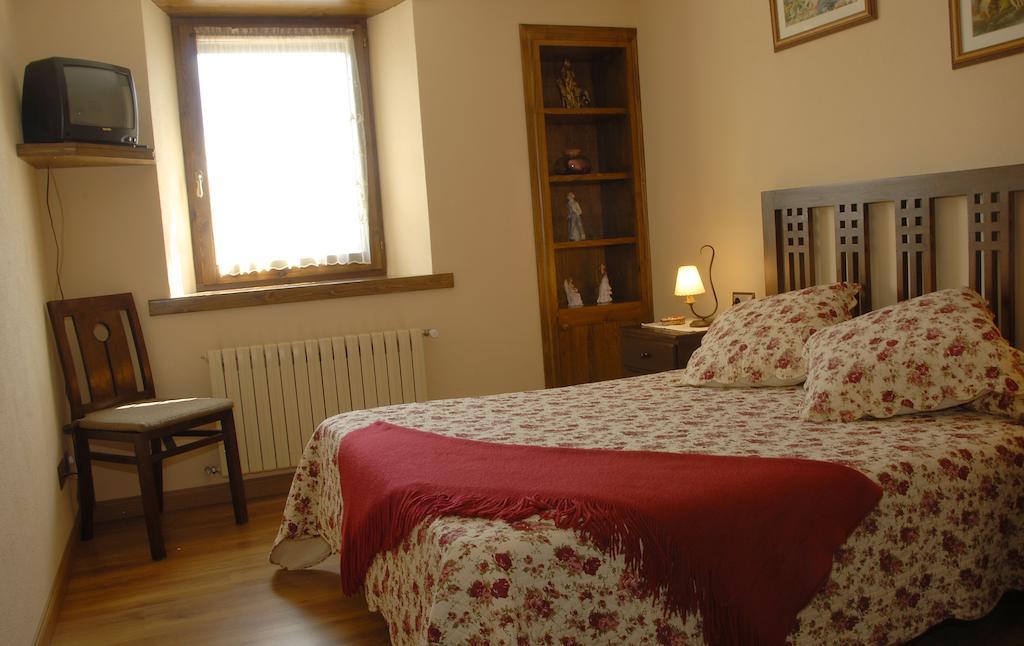 Mas Mallol Puigcerdà Zimmer foto